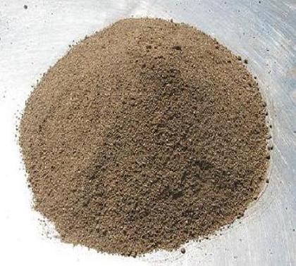 TỰ LÀM CÁT VỆ SINH CHO MÈO KHỬ MÙI HÔI HIỆU QUẢ